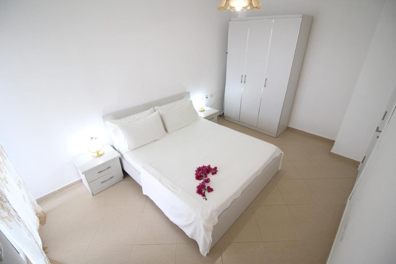 The Bay Apartments Sarandë Exterior foto